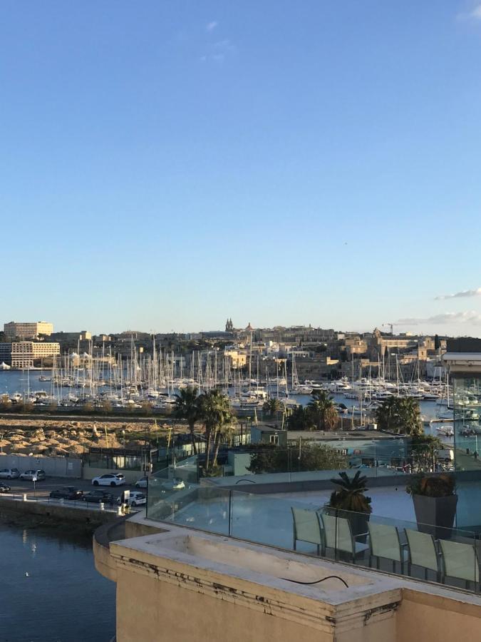 Point - Sir William Reid Leilighet Gzira Eksteriør bilde